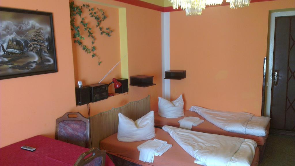 Pension Lada Karlovy Vary Bilik gambar