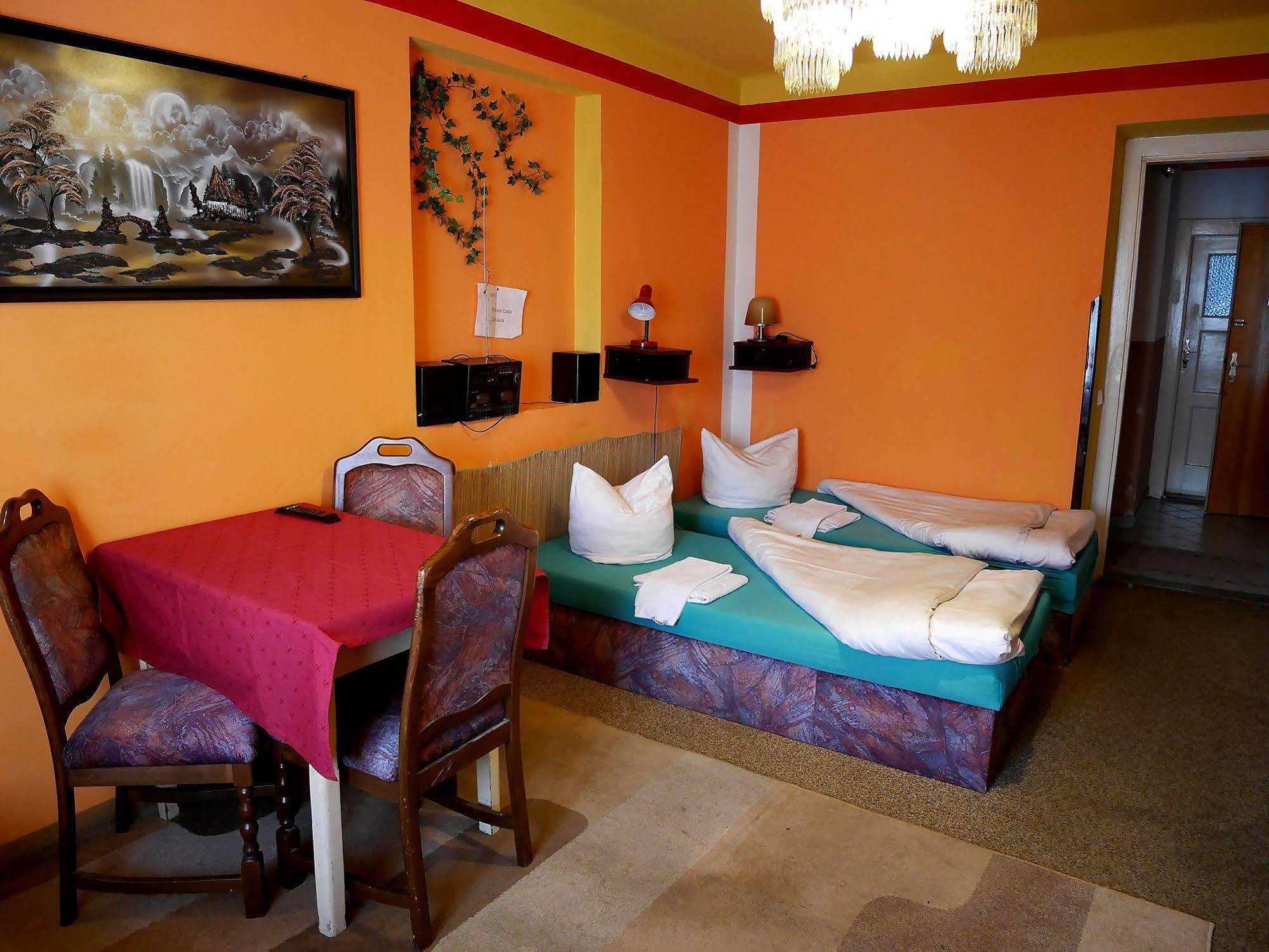 Pension Lada Karlovy Vary Luaran gambar